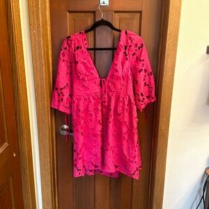 Storia sold by Vici pink lace mini dress, low cut, open back floral lace NWT